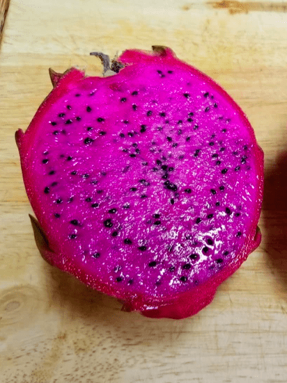 Load image into Gallery viewer, Dark Star Dragon Fruit (9-S)
